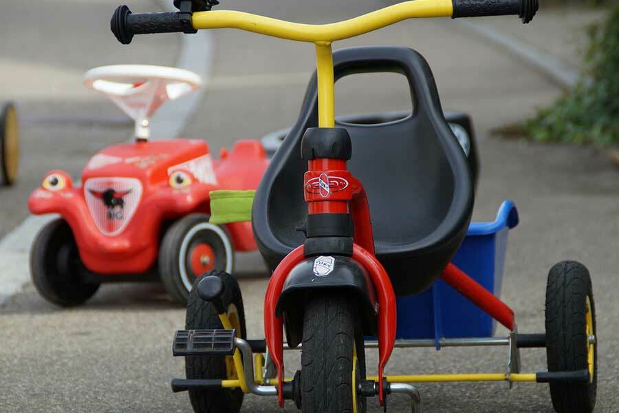 kinderfahrzeuge